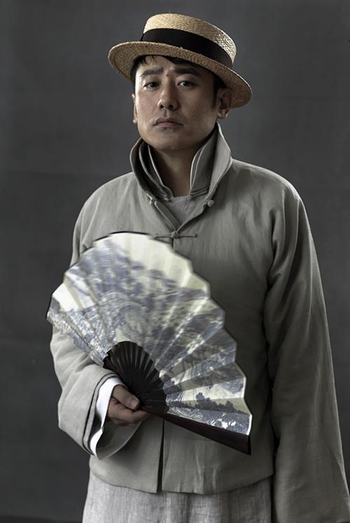 吴秀波新片角色多变 从青涩书生到仁人志士