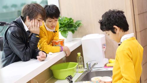 H2K深陷欺凌门 成员罗维被凌虐组合或解散    