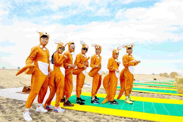 《跑男3》MVP总决赛 郑恺扮袋鼠机智闯关