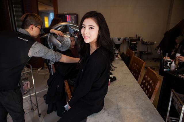 《一年级》上演大结局篇 宋妍霏再展精湛舞技