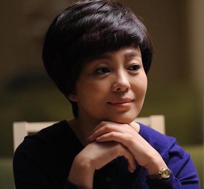 国民偶妈荣蓉强势霸屏 贤妻良母也会被虐