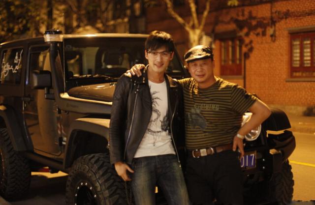 《15个》郑义：教胡歌骑摩托，从没看过他的戏