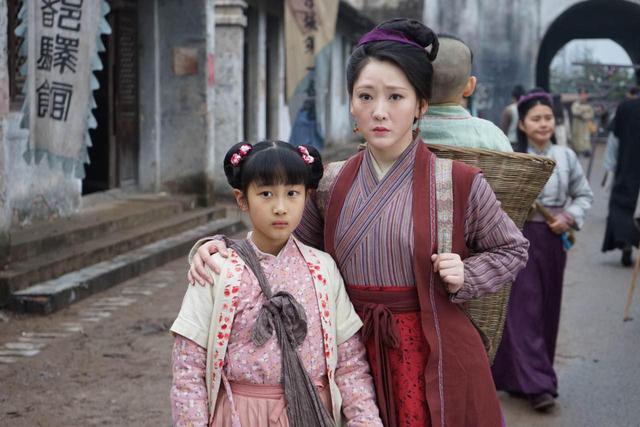 谢雨辰演绎双角色 顺利杀青《开封府传奇》