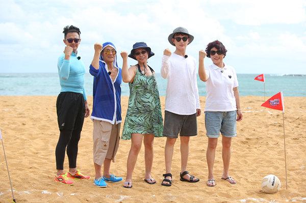 《带着爸妈去旅行》 孙坚母子展超强默契感