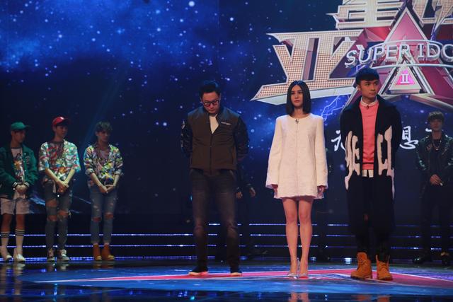 古巨基竟是“妻管严” 婉拒与尚雯婕贴耳接触