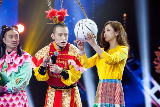 《花漾梦工厂》收视飘红 秦海璐亲自验真伪