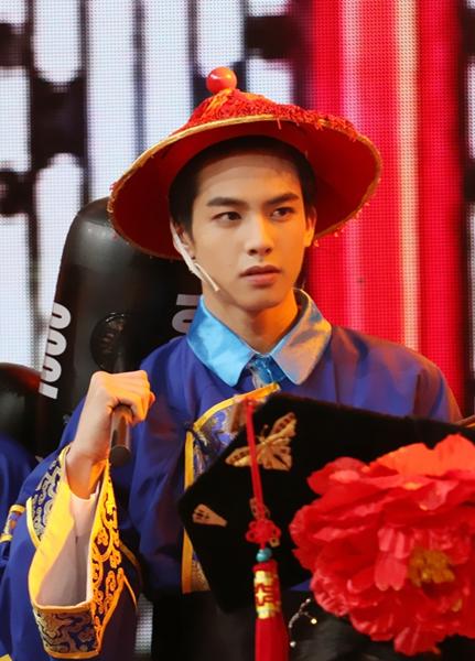 宋威龙《天天向上》帅气来袭 卖萌扮酷样样精通