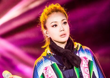 金志文踢馆被徐佳莹评“心机重” 李玟不退赛