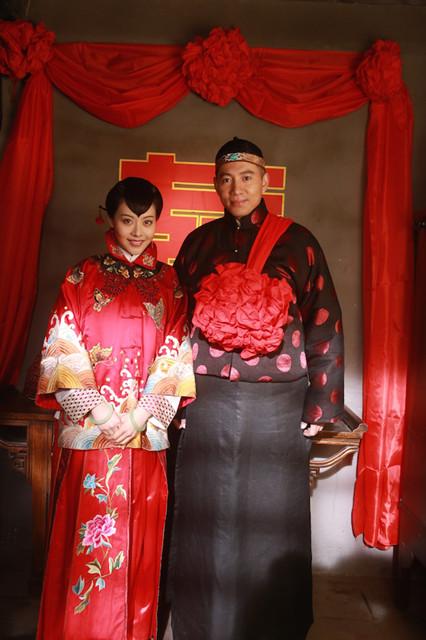 《传奇》央八热播 “落难格格”原雨谷智鑫大婚