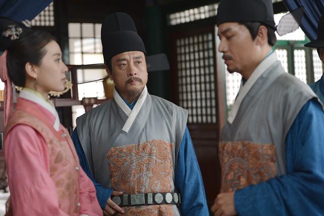 刘立伟《女医》正直搭救刘诗诗二度合作霍建华