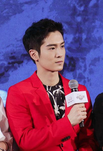 盛一伦坚持健身对游戏很有信心 综艺首秀引期待