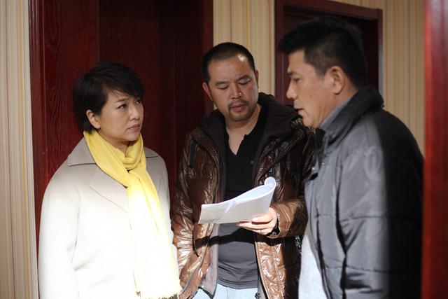 《穿越》片花曝光 沈严刘海波打造美剧时尚悬疑