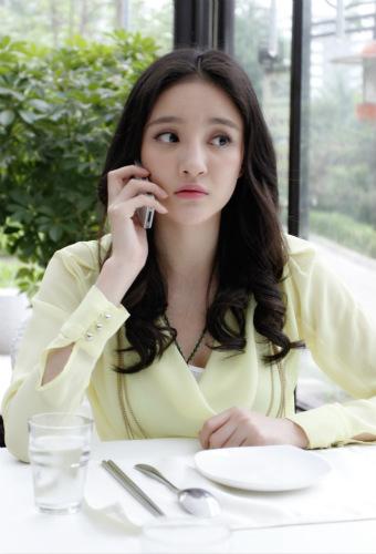 刘雨欣《远爱》女神节助力 实力闺密获网友好评