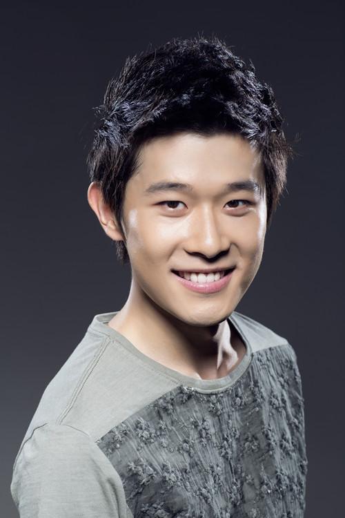 宿丹《复婚前规则》杀青 “最作小舅子”很纯情