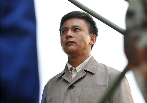 《天伦》收视破纪录 崔林获赞“超敬业”