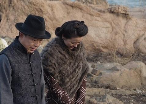 《青岛往事》收官 黄小蕾黄渤王凯演绎花样哭法