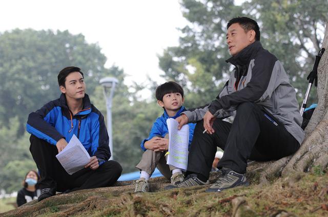 刘立伟《爱有幸福》与陈伟霆上演慈父暖子亲情