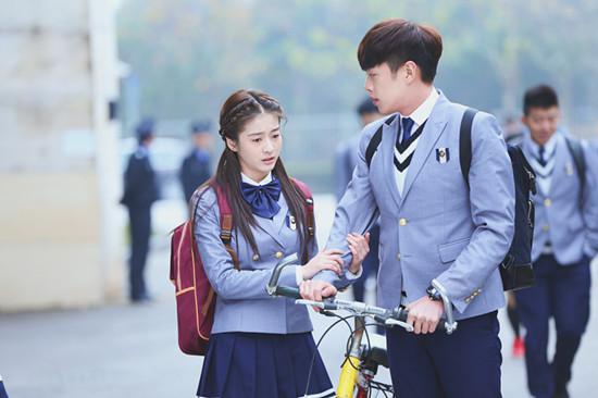 《等待候鸟》开播 张雪迎诠释最养眼国民初恋