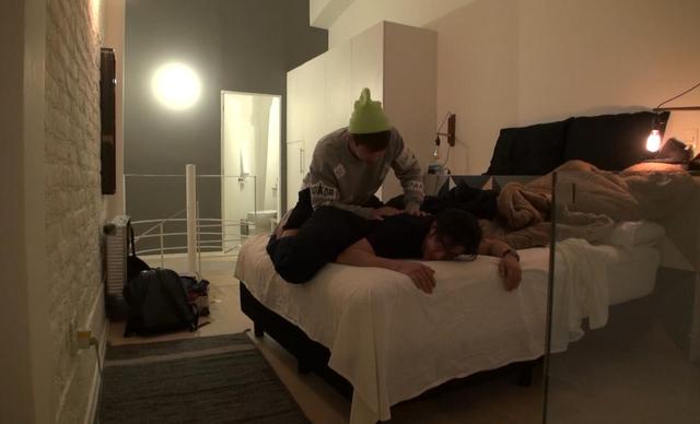 污！《花姐》Henry按摩功夫好 爽到李治廷大叫