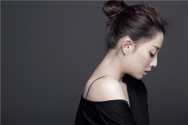 殷桃《鸡毛飞上天》再演传奇 安心演戏最幸福