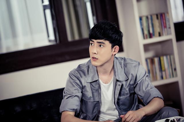 张睿《爱的阶梯》虐恋升级 与迪丽热巴变兄妹