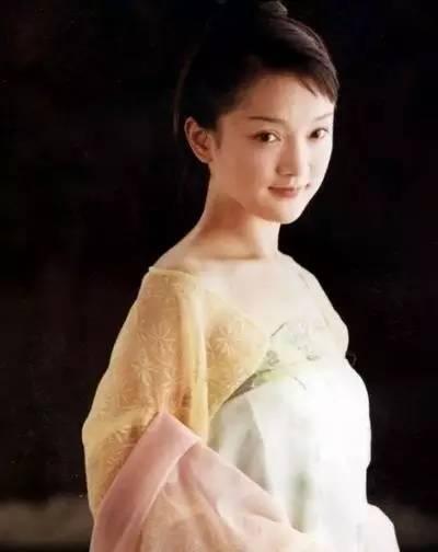 《如懿传》成2016宫廷剧担当 这次娘娘是周迅  