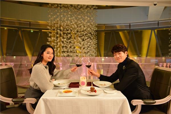 彭于晏助阵《相爱吧》 周冬雨为其倾心引尴尬