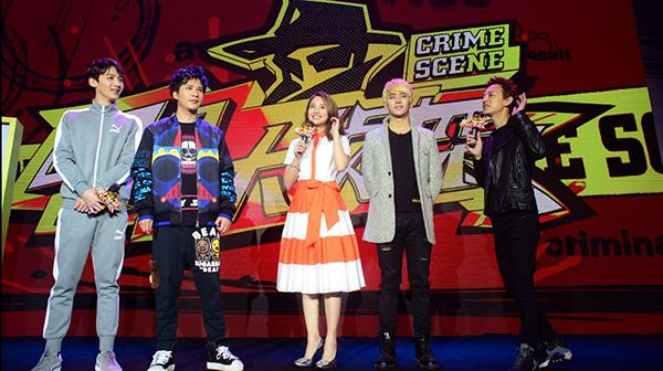 《大侦探》何炅撒贝宁斗智 大张伟避谈大鹏事件