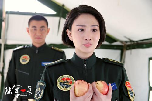 《陆军一号》展现军人风采 飒爽女兵成该剧亮点