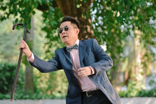 《小镇大法官》开播 郭广平突破自我变“谐星”