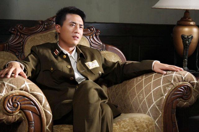 杜淳杨烁胡歌李易峰  细数荧屏80后谍战男神