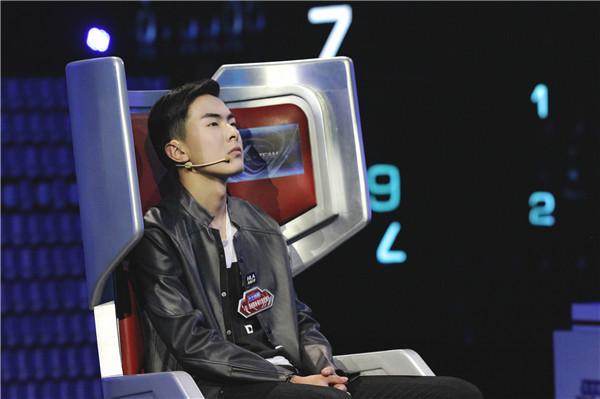 X战队男模天团刷脑圈粉 创《大脑》颜值巅峰