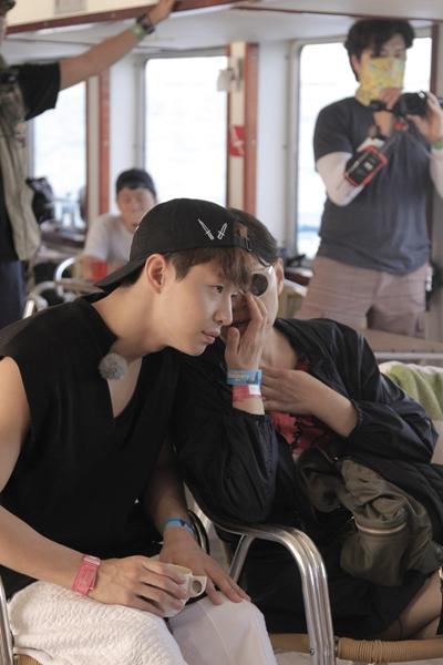 Henry自曝十几年没谈女朋友 宋丹丹质疑不正常