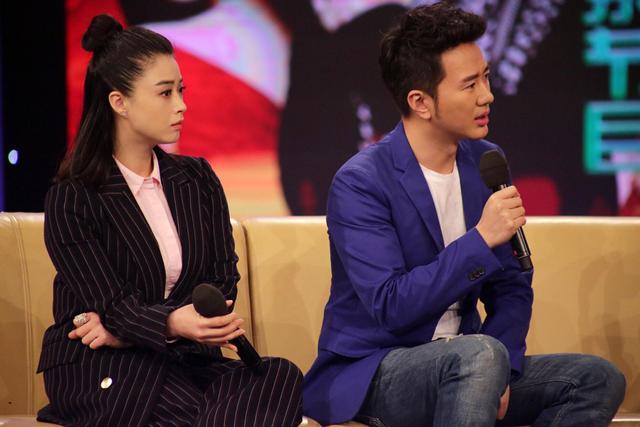 王浩钧蒋欣《守婚如玉》站台宣传 被赞很般配