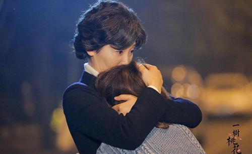 《一树桃花开》亮相 王志文赞岁月没有改变徐帆