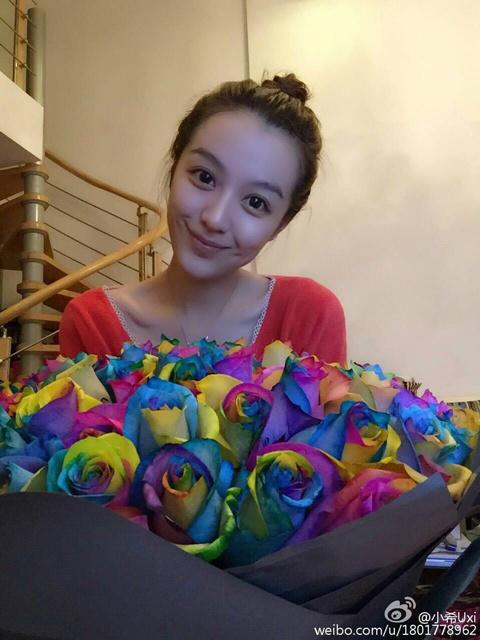 熊欣独撑《小丑游戏》半边天 打戏众多不言苦