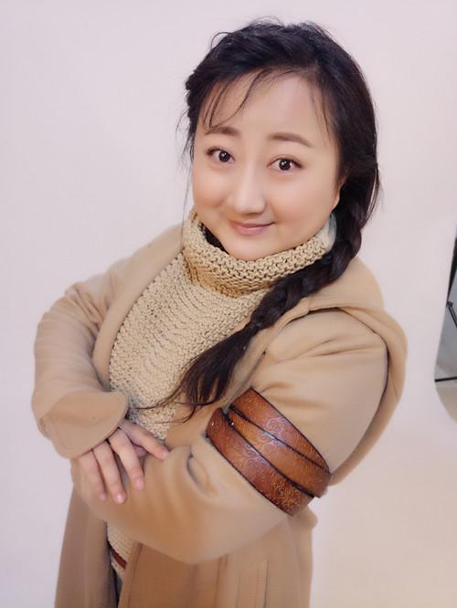 臧洪娜受于正力邀 《半妖倾城》演捉妖师