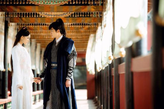 《山海经》热播 张翰戏内戏外展暖男体质 