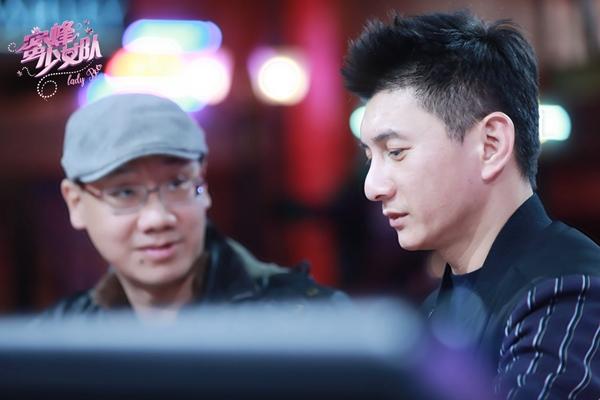 蜀山导演现身《蜜蜂》选角 偶像新戏或定角少女