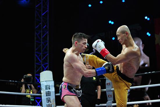 《武林风》“勇士荣耀”落幕 一龙战k-1夺冠