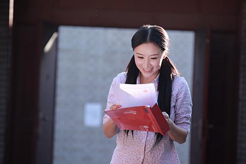 《女人不容易》开播 姚芊羽倾其所有只为“家”