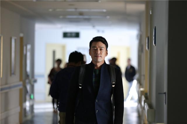 《我是杜拉拉》将播 主演王耀庆四月荧幕霸屏