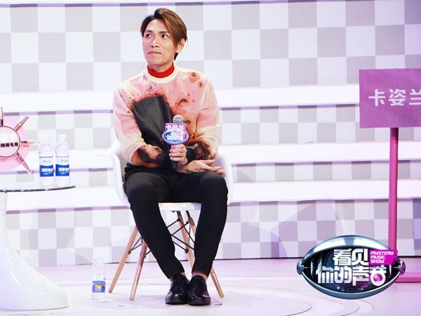 《看见你的声音》惊现真假杨宗纬 引得尖叫连连