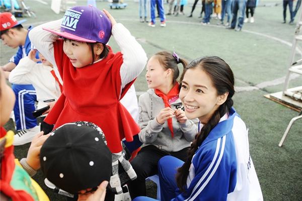 《焦点访谈》谈"跑男"：荧屏内外 公益暖人心