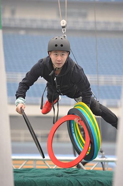 国民体委李小鹏“非凡搭档”潘晓婷擦火花