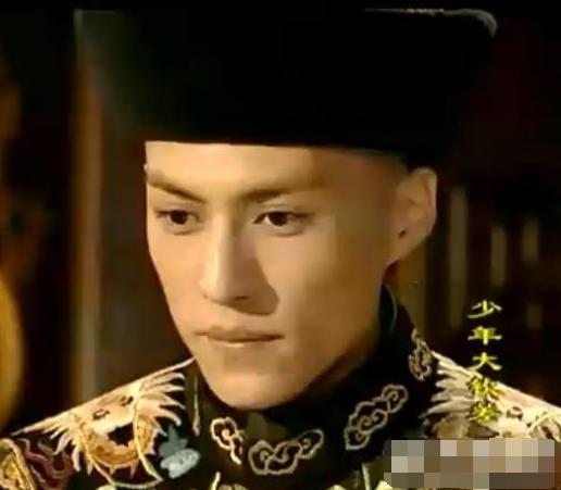 画风突变！老干部靳东演过最毁形象的一部剧！