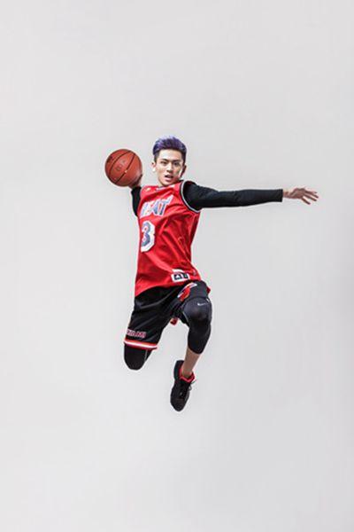 冠军遇王牌！张哲瀚《极速前进》对垒奥运冠军