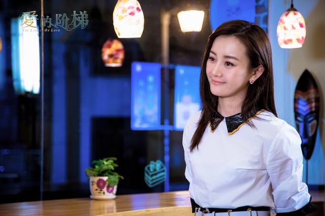 《爱的阶梯》今收官 张檬三戏同播成霸屏女王