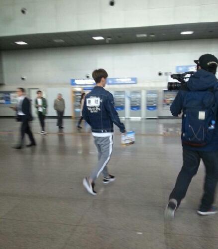 鹿晗韩国录制跑男 除了工作也是为一个承诺？