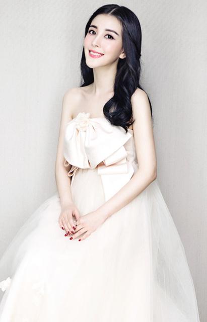 《我们的纯真年代》开播  刘雨鑫郭晓东夫妻CP